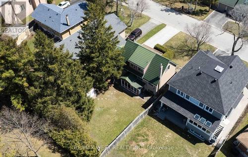 32 Broadleaf Road, Toronto, ON - Outdoor With View