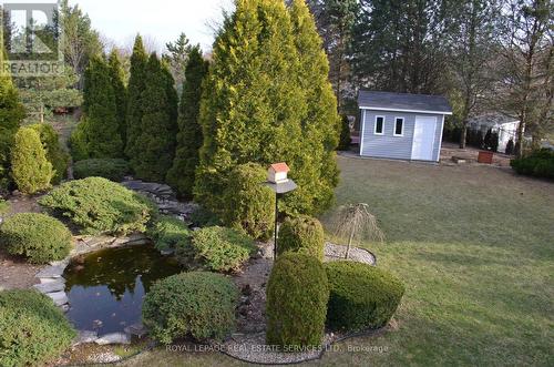 239 Rolling Acres Court, Kitchener, ON - Outdoor