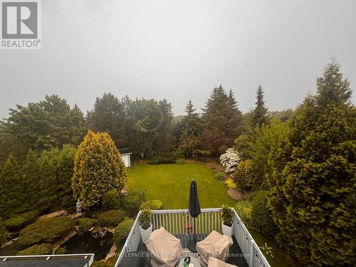 239 Rolling Acres Court, Kitchener, ON - Outdoor