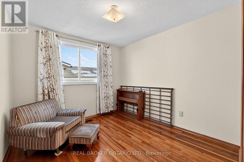 18 Fairway Drive, Hamilton, ON - Indoor