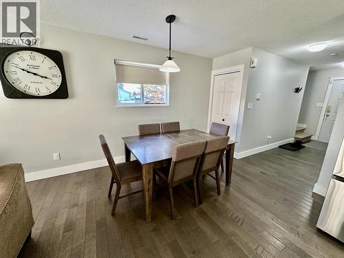 B 8923 102 Avenue, Fort St. John, BC - Indoor Photo Showing Dining Room