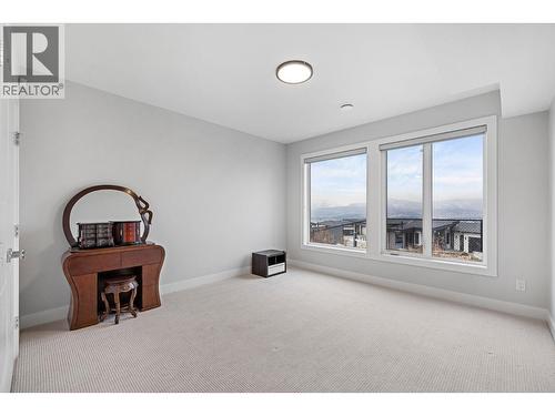 1940 Foxtail Terrace, Kelowna, BC - Indoor