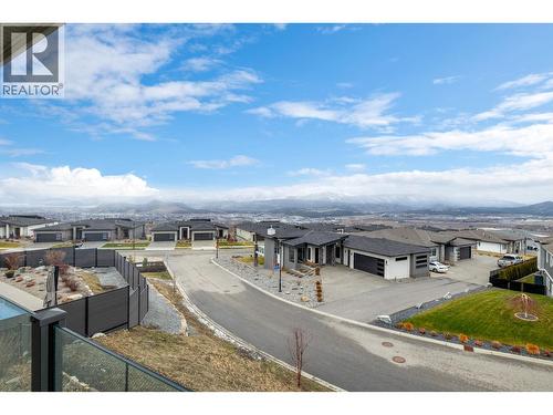 1940 Foxtail Terrace, Kelowna, BC - Outdoor With View