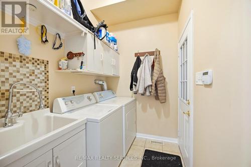 5965 Stonebriar Crescent, Mississauga, ON - Indoor