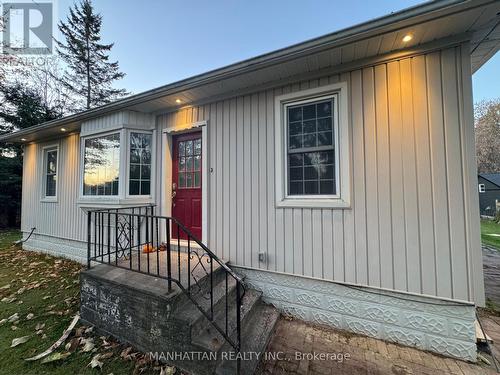 10 Victor Drive, Whitchurch-Stouffville, ON - Outdoor