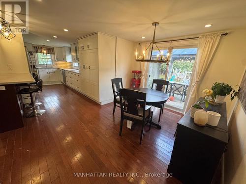 10 Victor Drive, Whitchurch-Stouffville, ON - Indoor Photo Showing Kitchen