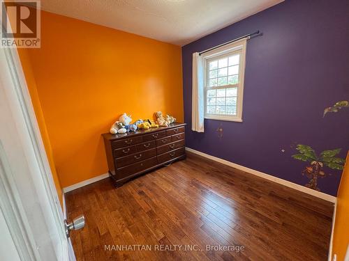 10 Victor Drive, Whitchurch-Stouffville, ON - Outdoor