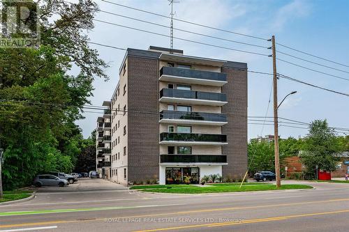 210 - 2411 NEW STREET  Burlington, ON L7R 1K2