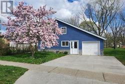 7 NORMANDY DRIVE  Guelph (St. George's), ON N1E 2P2