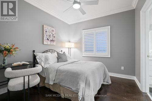 2469 Chateau Common, Oakville, ON - Indoor Photo Showing Bedroom