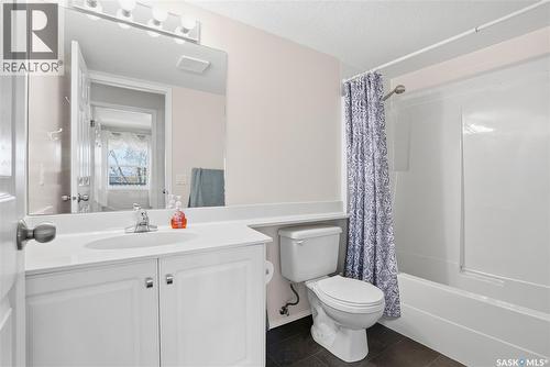 211 1735 Mckercher Drive, Saskatoon, SK - Indoor Photo Showing Bathroom