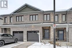 21 WOODEDGE CIRCLE  Kitchener, ON N2R 0P8