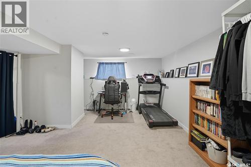 127 Hastings Crescent, Regina, SK - Indoor