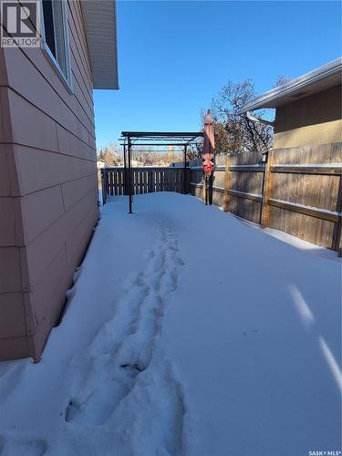 127 Hastings Crescent, Regina, SK - Outdoor With Exterior