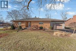 4 ELMWOOD  Tilbury, ON N0P 2L0