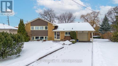 99 SWANHURST BOULEVARD  Mississauga, ON L5N 1B8