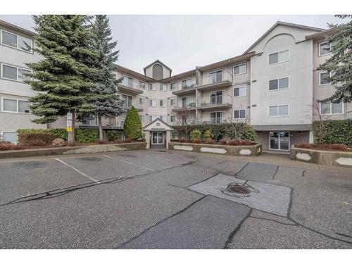 404 7694 EVANS ROAD|Sardis West Vedder  Chilliwack, BC V2R 3W3