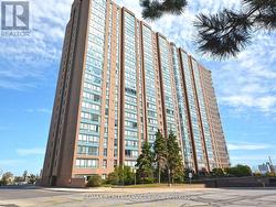 14 - 115 HILLCREST AVENUE  Mississauga, ON L5B 3Y9