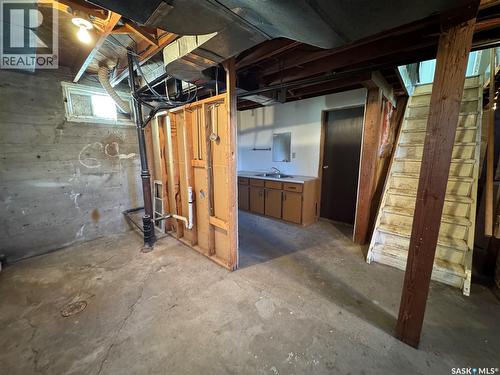 502 3Rd Avenue E, Biggar, SK - Indoor Photo Showing Basement