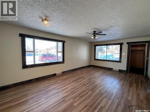 502 3Rd Avenue E, Biggar, SK - Indoor Photo Showing Other Room