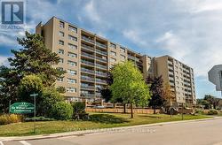 809 - 15 NICKLAUS DRIVE  Hamilton, ON L8K 5J5