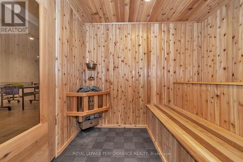 941 Winnington Avenue, Ottawa, ON - Indoor Photo Showing Other Room