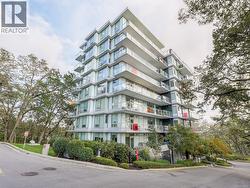 603 4009 Rainbow Hill Lane  Saanich, BC V8X 0B3