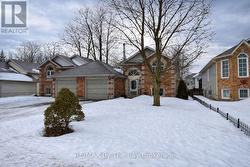 5 GOLDSMITH PLACE  Wasaga Beach, ON L9Z 1E4