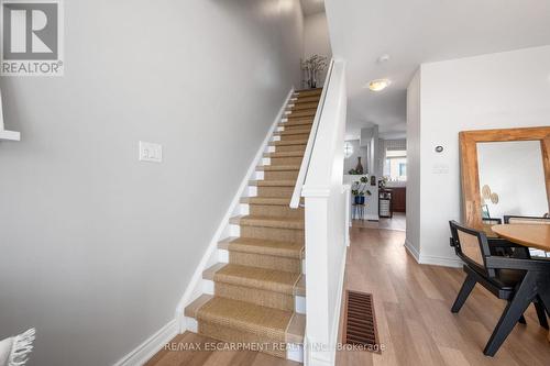 2458 Scholars Common, Burlington, ON - Indoor Photo Showing Other Room