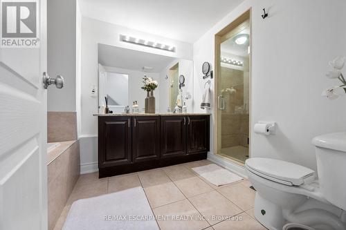 2458 Scholars Common, Burlington, ON - Indoor Photo Showing Bathroom
