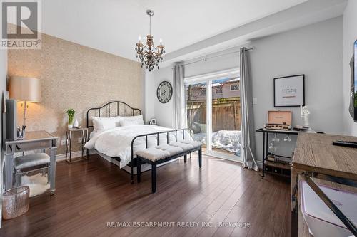 2458 Scholars Common, Burlington, ON - Indoor Photo Showing Bedroom