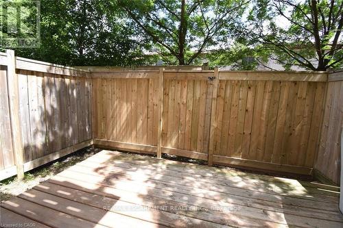 2458 Scholars Common, Burlington, ON - Outdoor