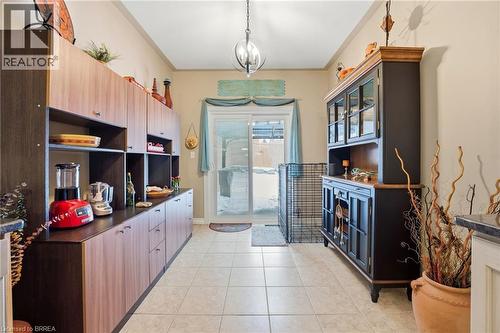 9 Millcroft Drive, Simcoe, ON - Indoor