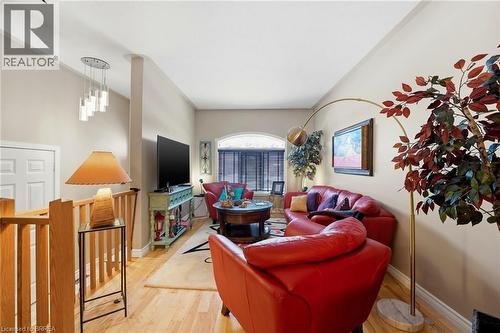 9 Millcroft Drive, Simcoe, ON - Indoor