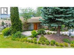 119 SUNGLO Drive  Penticton, BC V2A 8X6