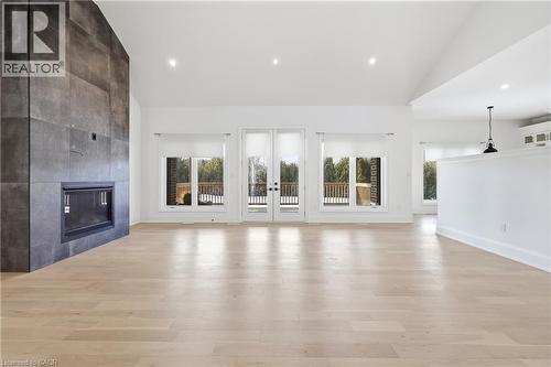 9042 Sideroad 10, Erin, ON - Indoor Photo Showing Living Room With Fireplace