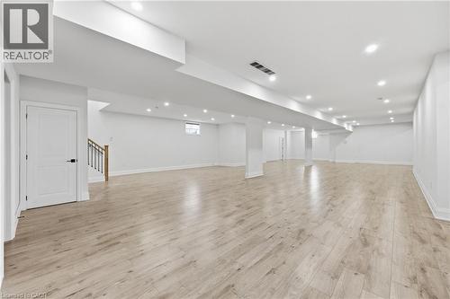 9042 Sideroad 10, Erin, ON - Indoor Photo Showing Other Room