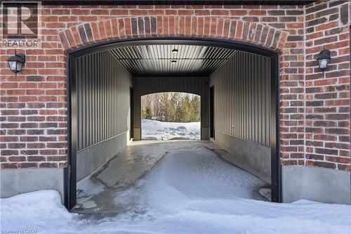 9042 Sideroad 10, Erin, ON - Outdoor With Exterior