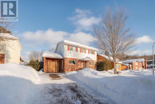 38 THOMAS STREET  Deep River, ON K0J 1P0