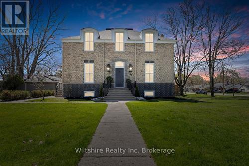 64 SOUTH STREET W  Aylmer, ON N5H 1R1