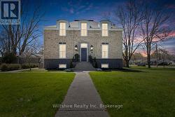 64 SOUTH STREET W  Aylmer, ON N5H 1R1