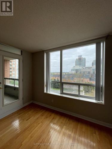 514 - 19 Northern Heights Drive, Richmond Hill, ON - Indoor Photo Showing Other Room