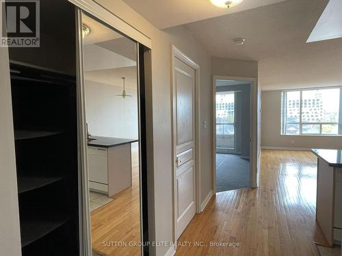 514 - 19 Northern Heights Drive, Richmond Hill, ON - Indoor Photo Showing Other Room