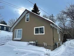 1201 SUPERIOR STREET  Kenora, ON P0X 1C0