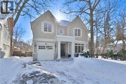 428 SHEDDON Avenue  Oakville, ON L6J 1Y3