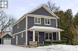 44 HEAD STREET  Oakville, ON L6K 1L5