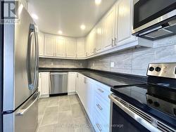 302 - 1288 COMMISSIONERS ROAD W  London South (South B), ON N6K 1E1