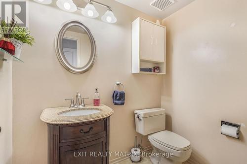 2721 Glen Street, Ottawa, ON - Indoor Photo Showing Bathroom
