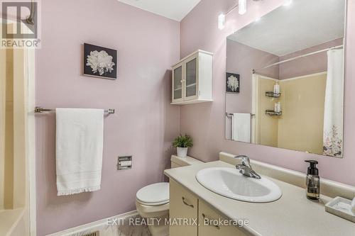 2721 Glen Street, Ottawa, ON - Indoor Photo Showing Bathroom