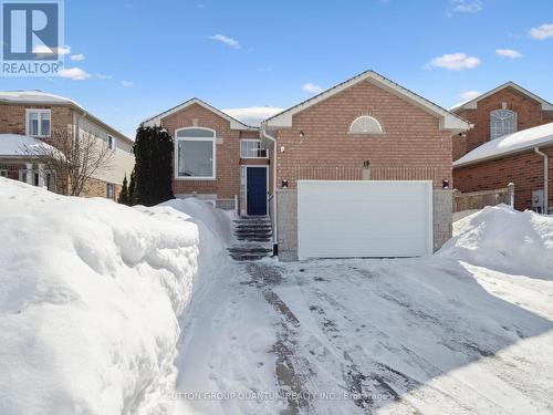 19 LESLIE AVENUE  Barrie, ON L4N 9N9